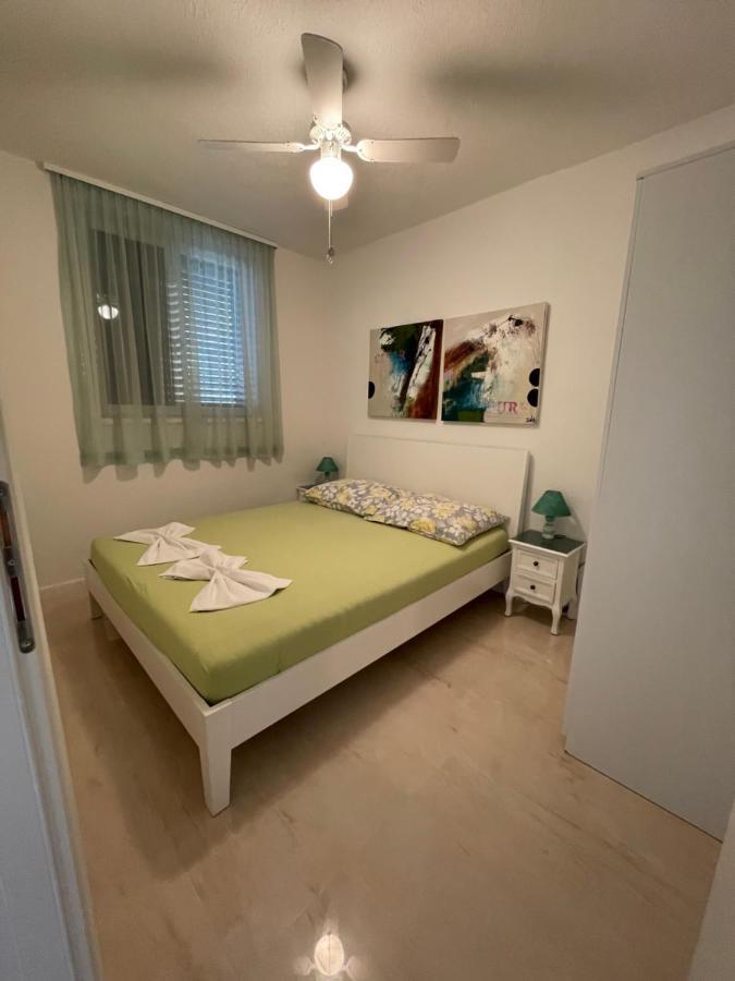 Villa Franda Trogir Bagian luar foto