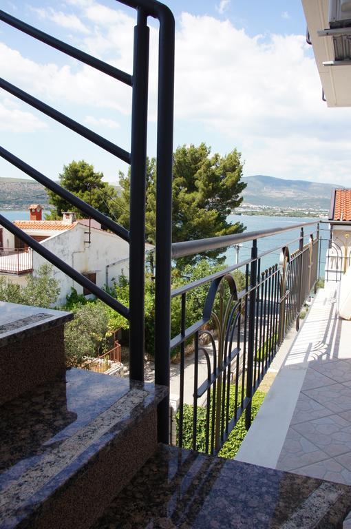 Villa Franda Trogir Bagian luar foto